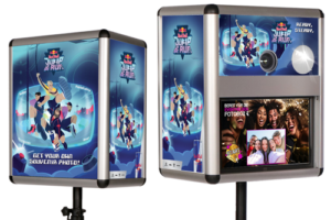 corporate identity mit dem branding auf der fotobox der eventhelden