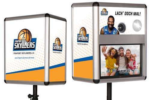 fotobox beklebung mit ci branding von den skyliners